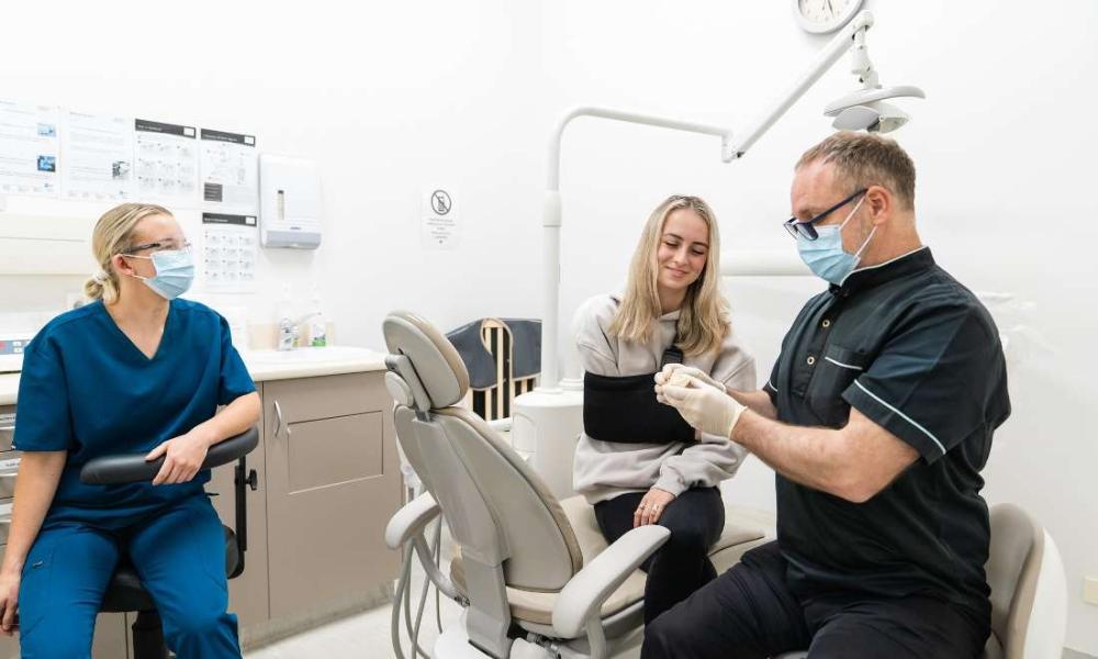 dentist in Rosebud at a consultation with patient