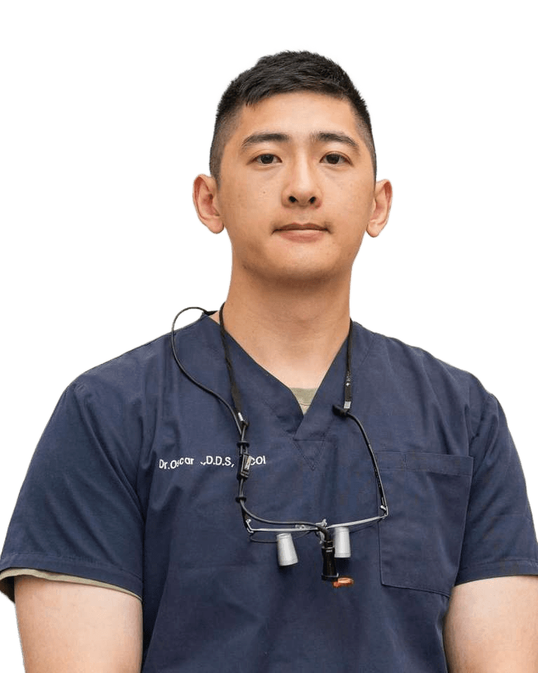 oscar viengkhou headshot | dentist mccrae